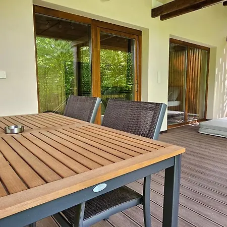 Apartament Mamor Kucko *